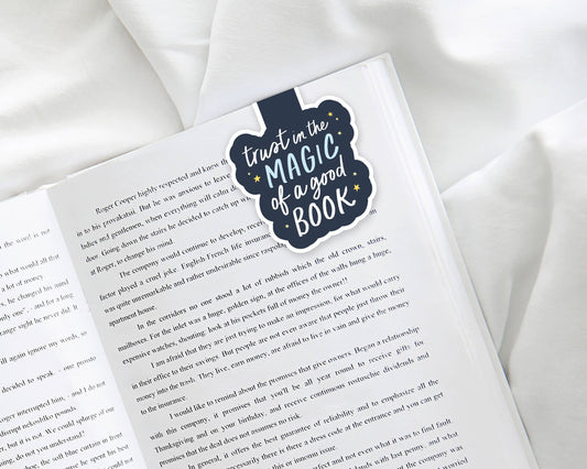 Magnetic Bookmark, Bookshop Gifts - Magic of a Good Book: Clear Cello Sleeve
