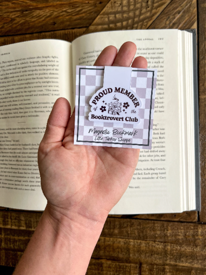 Proud Member Booktrovert Club, Magnetic Bookmark: Blue/Black Daisies