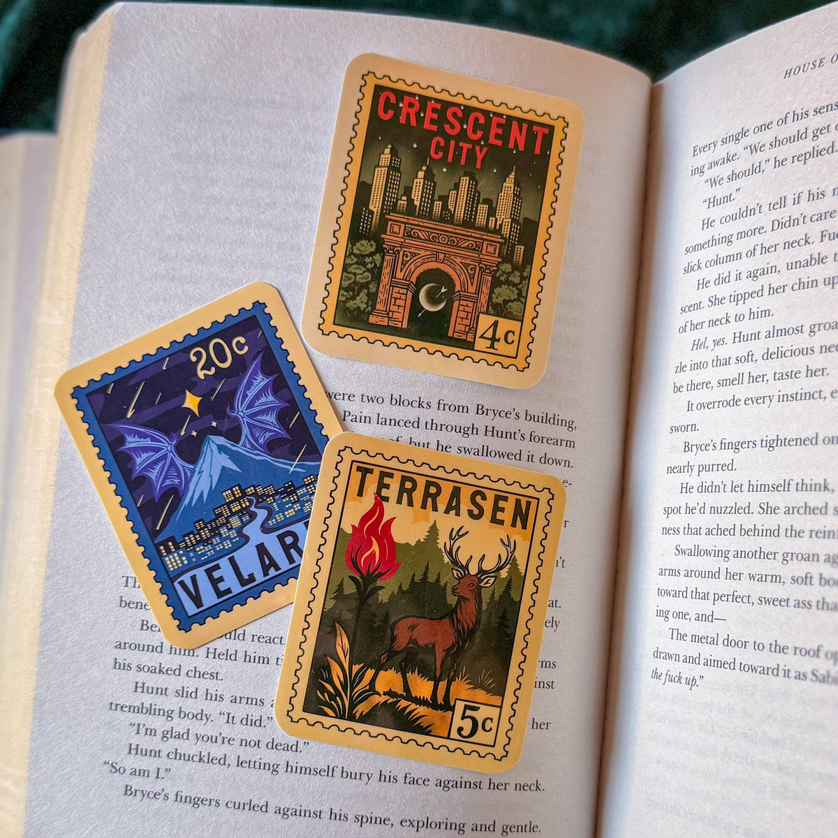 Maasverse Stamp Bookish Sticker - Book Lover Gift ACOTAR: Velaris