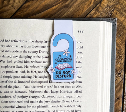 Reading Do Not Disturb Door Hanger, Magnetic Bookmark: White
