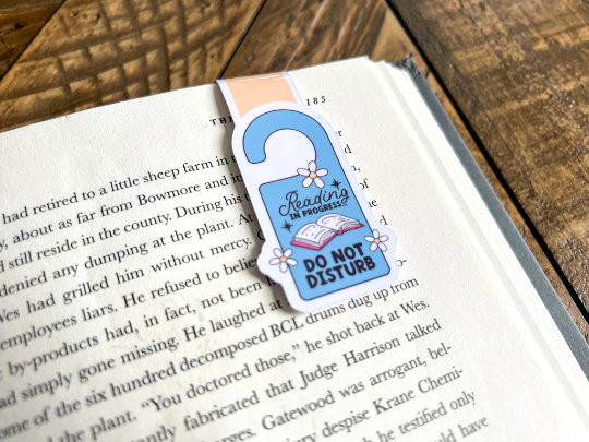 Reading Do Not Disturb Door Hanger, Magnetic Bookmark: White
