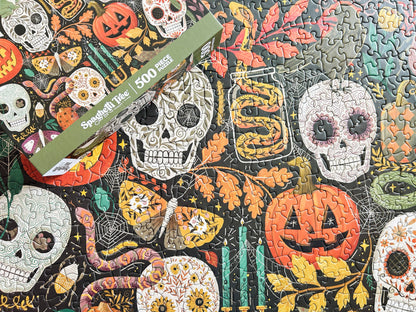 Creepy Crawlies 500 Piece Halloween Puzzle