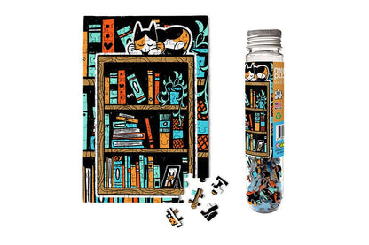 Paws N' Pages