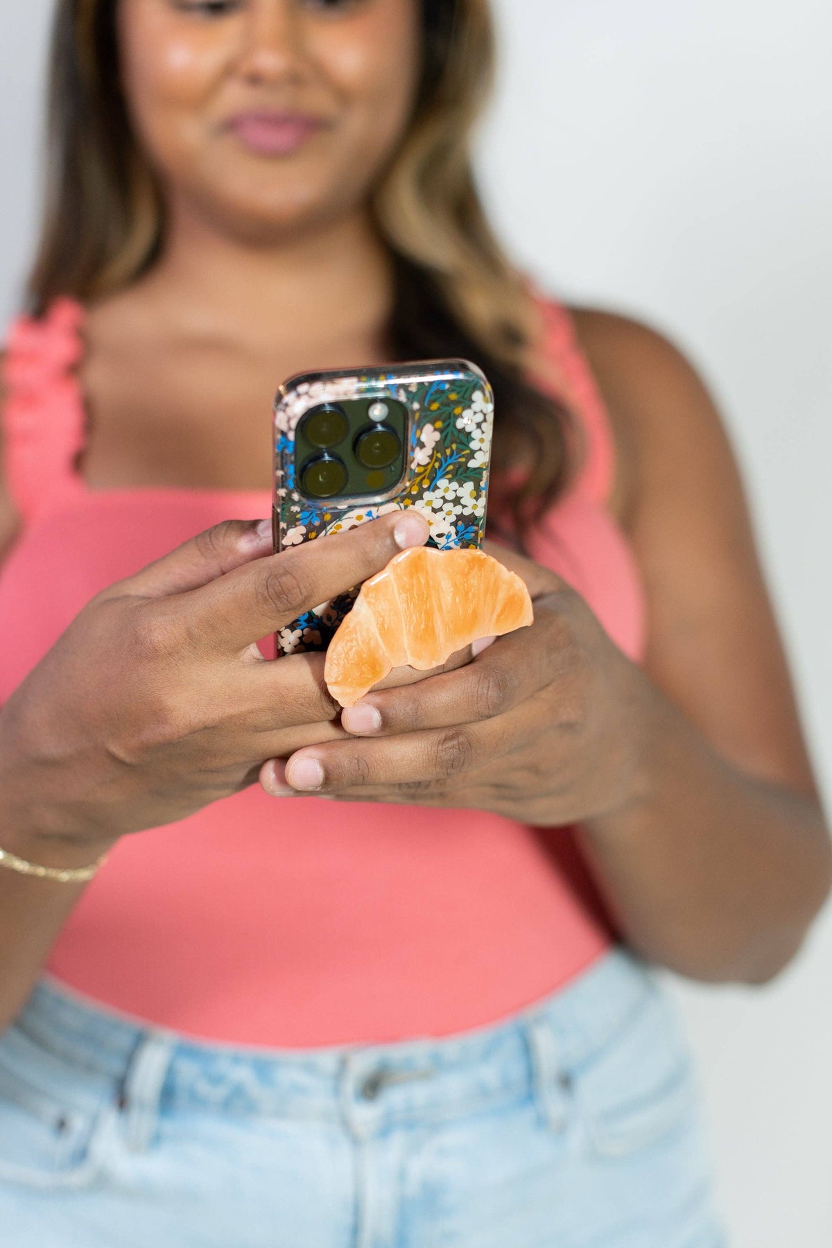 Oui Oui Croissant Sticky Grip Parisian Inspired Phone Holder: Single