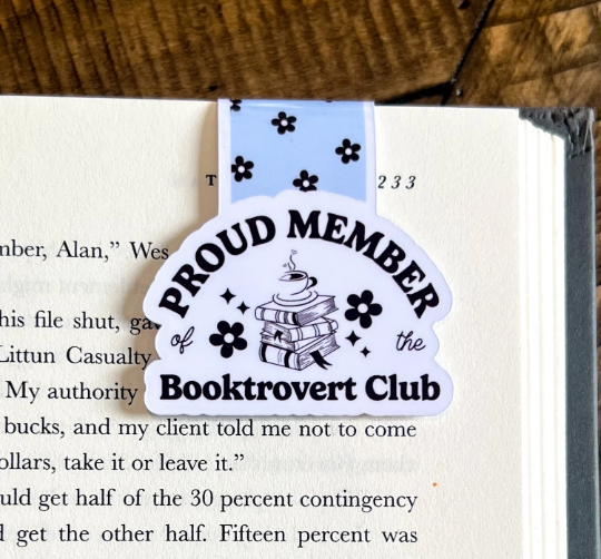 Proud Member Booktrovert Club, Magnetic Bookmark: Blue/Black Daisies