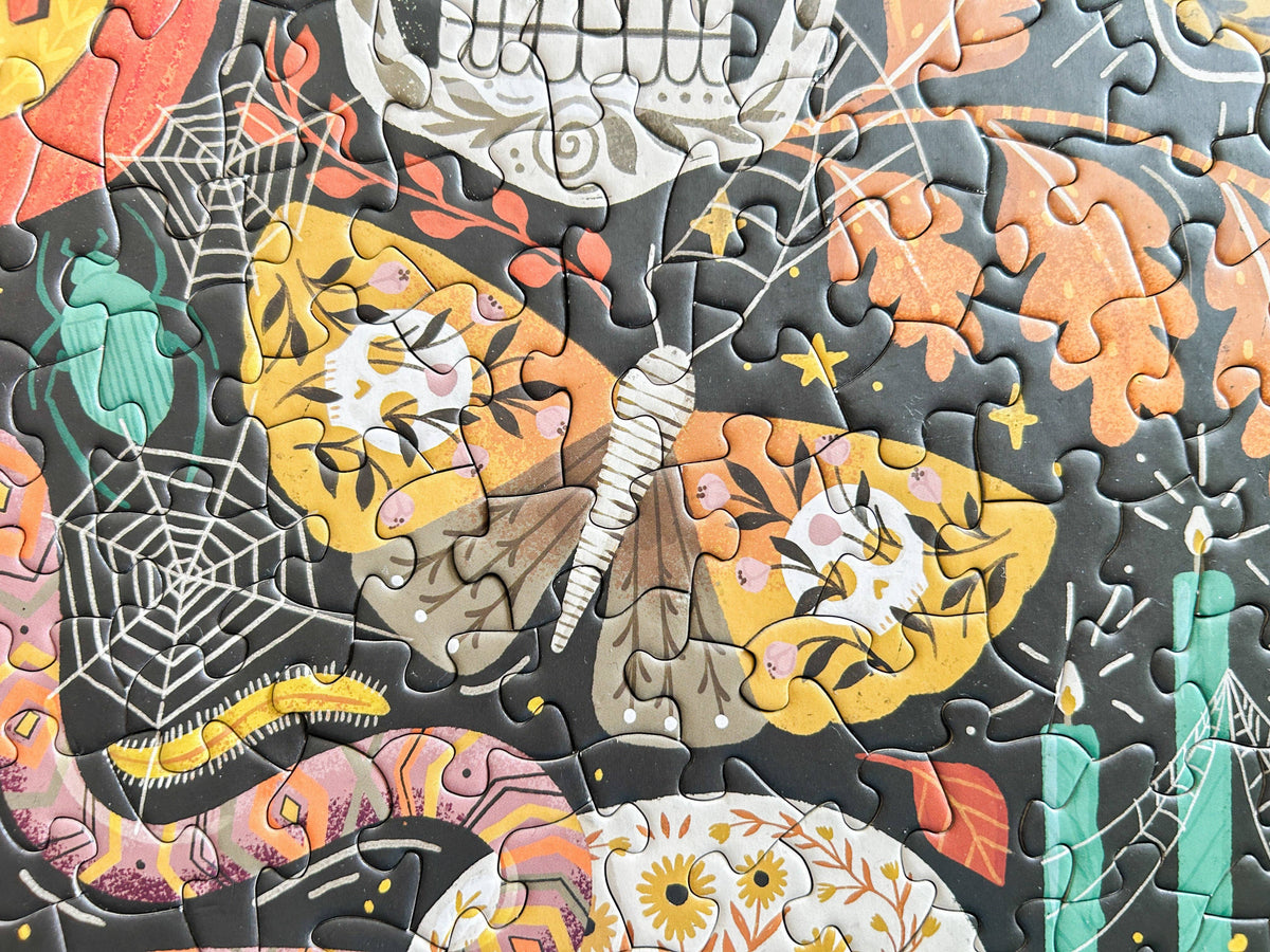 Creepy Crawlies 500 Piece Halloween Puzzle